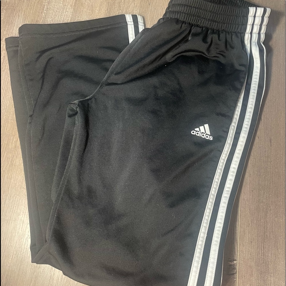 Adidas jogging sweatpants